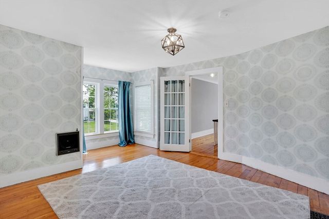 102 Miller St, Ludlow, MA 01056