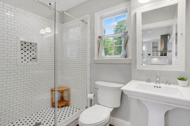 102 Miller St, Ludlow, MA 01056