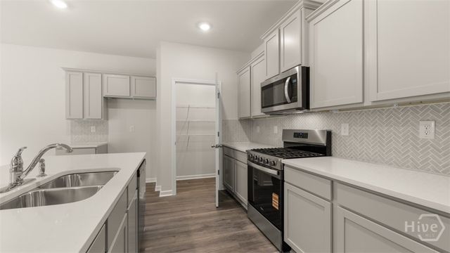 200 Defilippe Drive, Statham, GA 30666