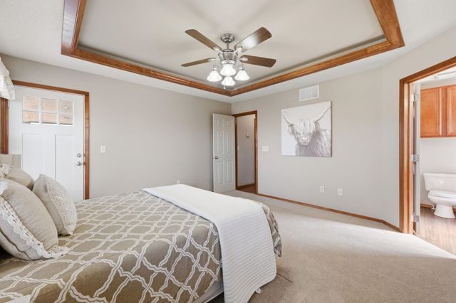 1407 N Spring Ridge Dr, Derby, KS 67037