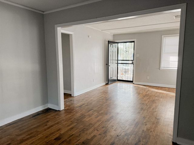 1872 PORTLAND AVE, Memphis, TN 38127