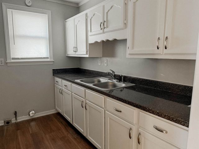 1872 PORTLAND AVE, Memphis, TN 38127