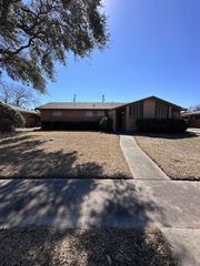 4633 Wilma Dr, Corpus Christi, TX 78412