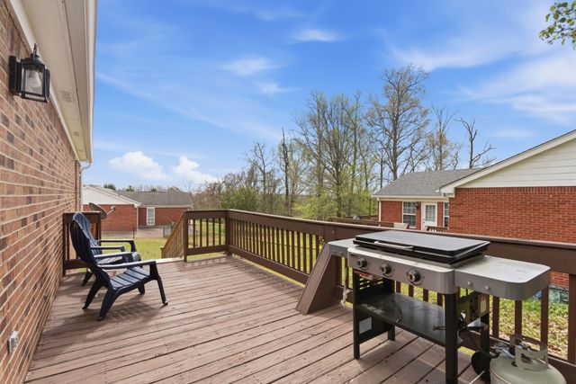 100 Patton Ct, Ashland City, TN 37015