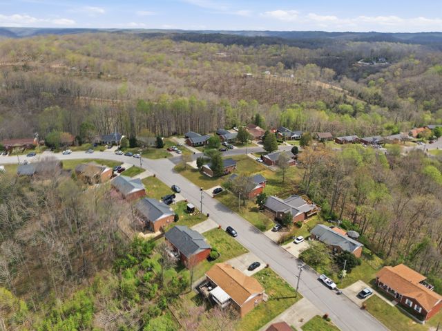 100 Patton Ct, Ashland City, TN 37015
