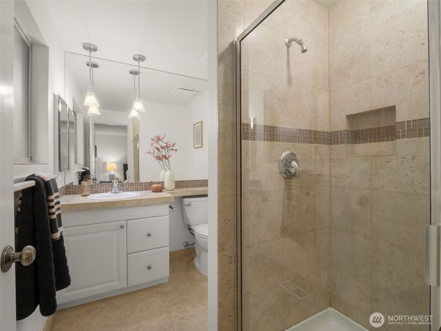 14415 NE 66th Court, Redmond, WA 98052