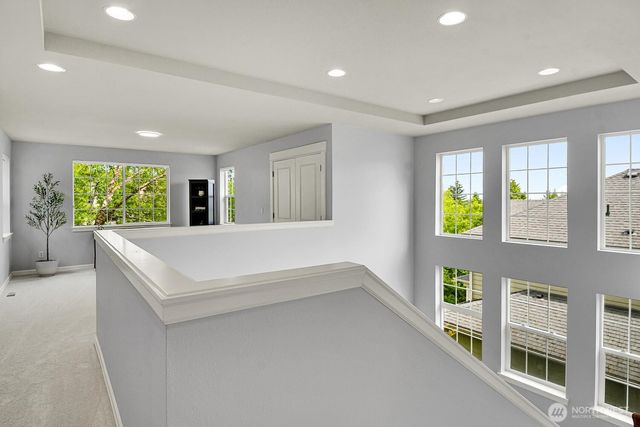 6214 Douglas Avenue SE, Snoqualmie, WA 98065