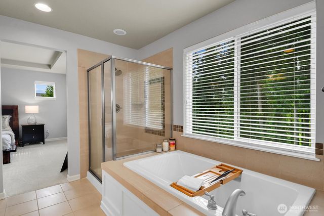 6214 Douglas Avenue SE, Snoqualmie, WA 98065