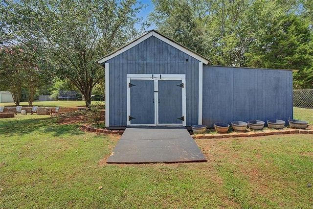 1216 Hardin Bridge Road, Euharlee, GA 30145