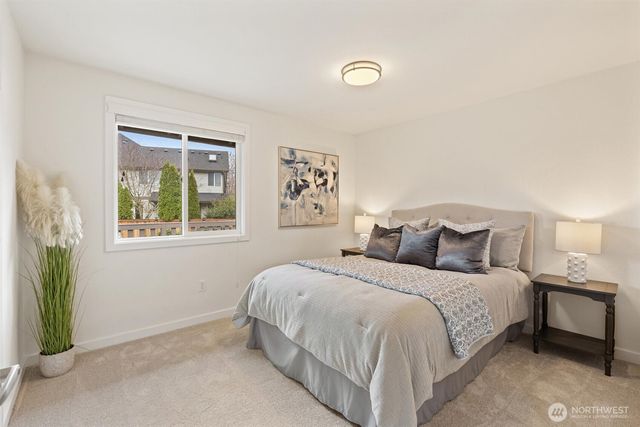 15601 125th Place NE, Woodinville, WA 98072