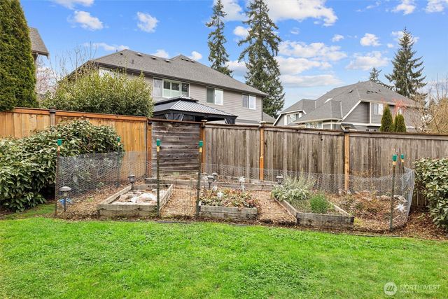 15601 125th Place NE, Woodinville, WA 98072