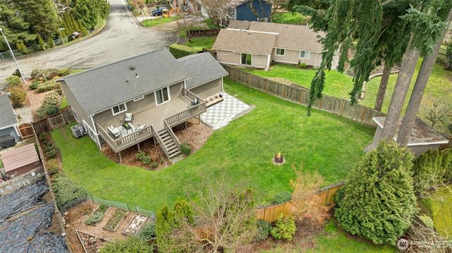 15601 125th Place NE, Woodinville, WA 98072