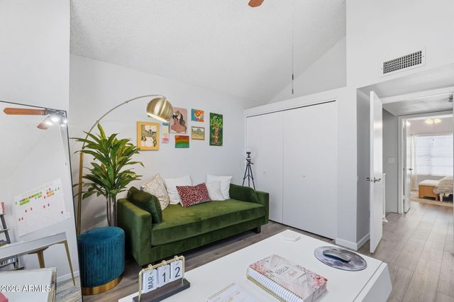 5704 E AIRE LIBRE Avenue 1235, Scottsdale, AZ 85254