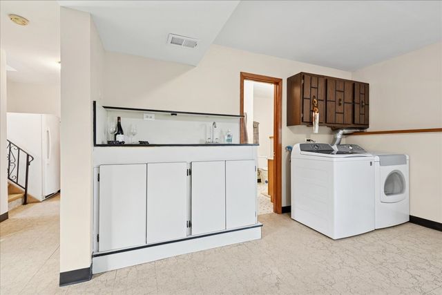 23565 N Park Road, Lake Zurich, IL 60047