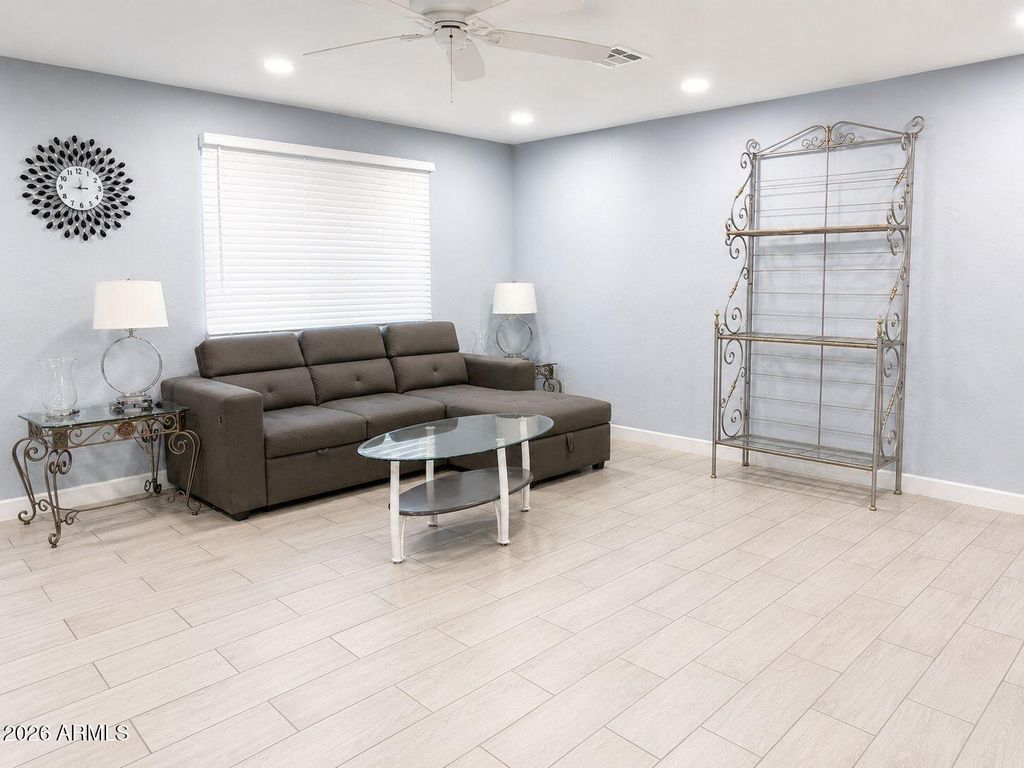 2922 N 39TH Avenue W, Phoenix, AZ 85019 — photo 5