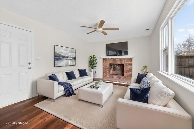 195 Parkwood Avenue, Pickerington, OH 43147