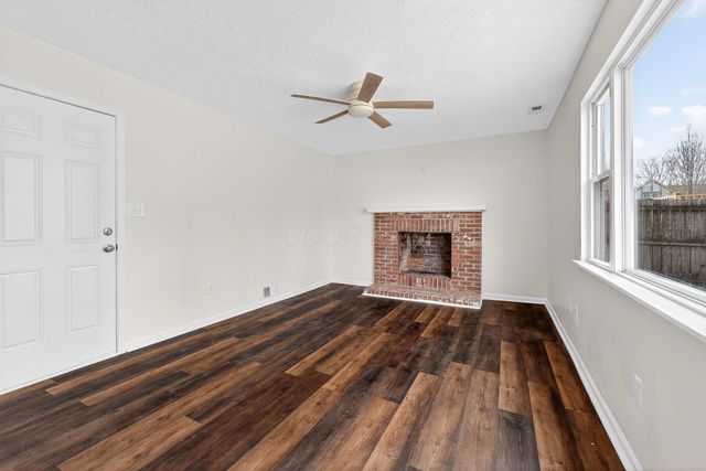 195 Parkwood Avenue, Pickerington, OH 43147