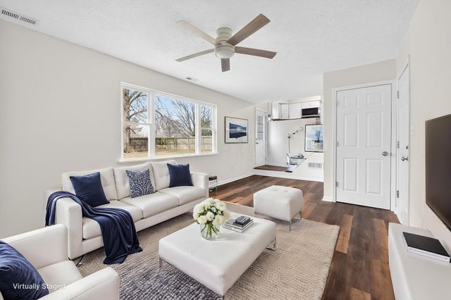 195 Parkwood Avenue, Pickerington, OH 43147