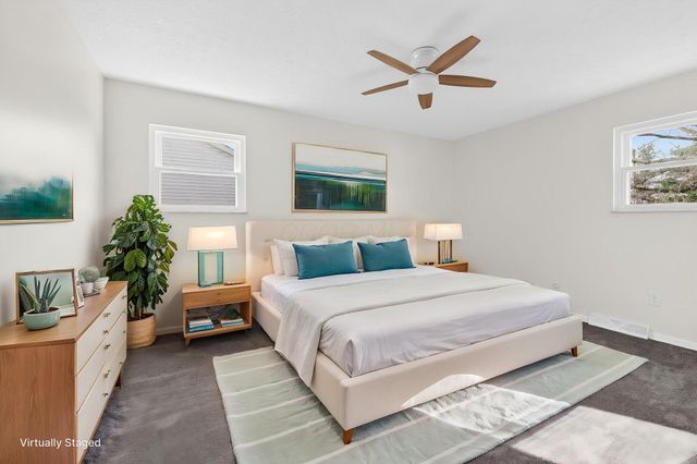 195 Parkwood Avenue, Pickerington, OH 43147