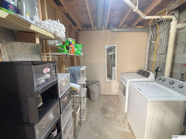 13022 Nebraska Avenue, Omaha, NE 68164