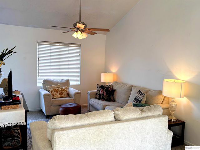 13022 Nebraska Avenue, Omaha, NE 68164