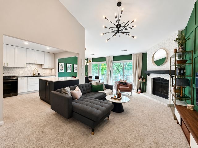 585 Edinburgh Lane B, Prospect Heights, IL 60070