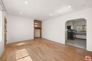 1538 N Mariposa Avenue, Los Angeles, CA 90027