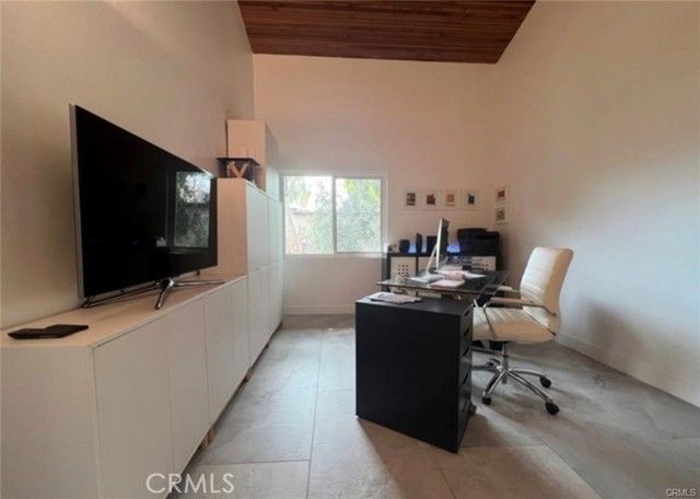 5460 White Oak A305, Encino (los Angeles), CA 91316