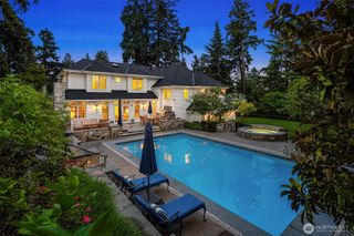 8826 NE 2nd Place, Medina, WA 98039