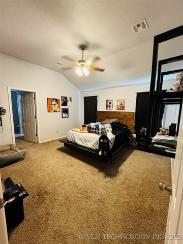 4008 Red Apple, Moore, OK 73160