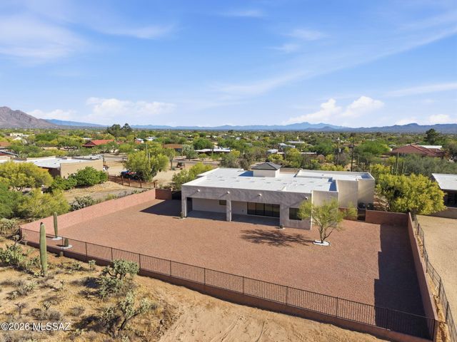 3730 W Montgomery Street, Tucson, AZ 85742