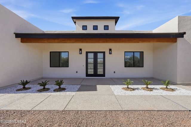 3730 W Montgomery Street, Tucson, AZ 85742