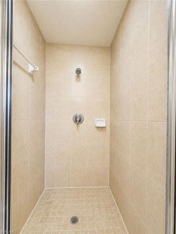 3304 Skyline BLVD 201, Cape Coral, FL 33914