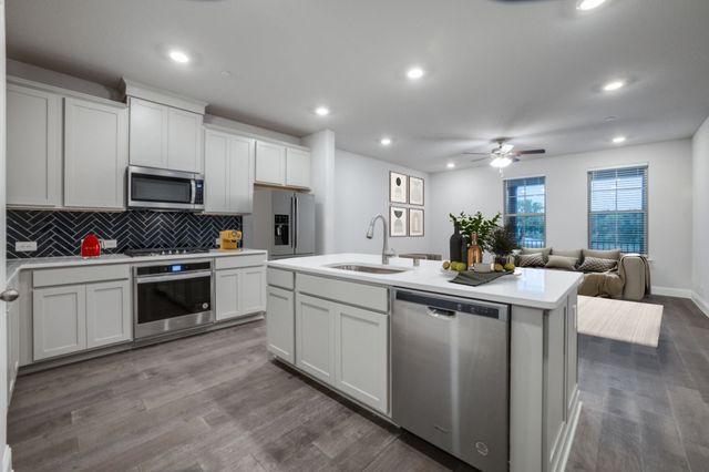 7833 Sunset Boulevard, Rowlett, TX 75088