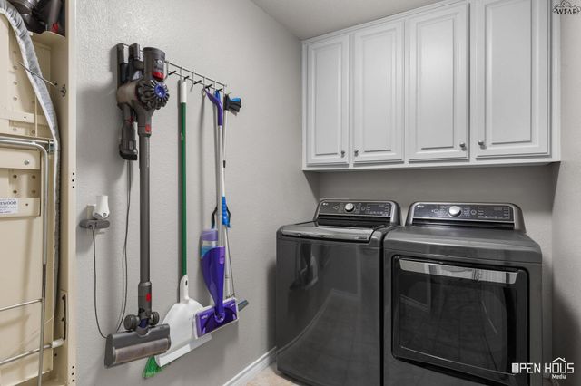 10 PARK PLACE CIRCLE, Iowa Park, TX 76367