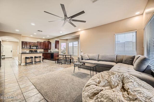 12842 W WHITTON Avenue, Avondale, AZ 85392