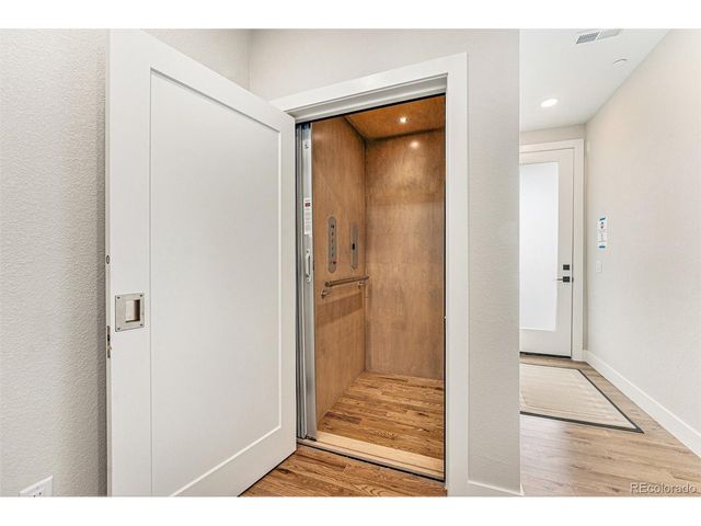 2327 Lakeshore Ln, Superior, CO 80027