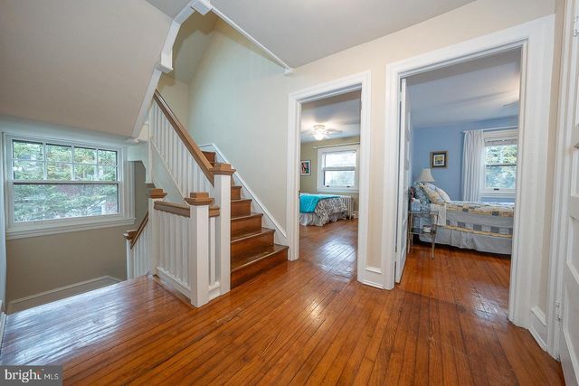 124 GRANDVIEW RD, Ardmore, PA 19003