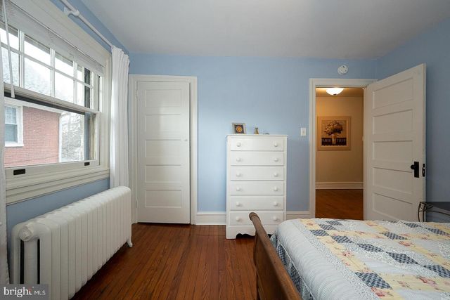 124 GRANDVIEW RD, Ardmore, PA 19003