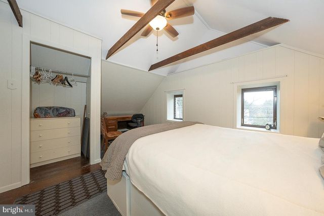 124 GRANDVIEW RD, Ardmore, PA 19003