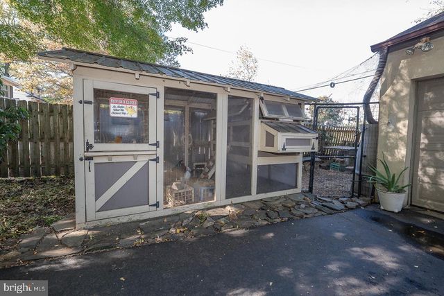 124 GRANDVIEW RD, Ardmore, PA 19003