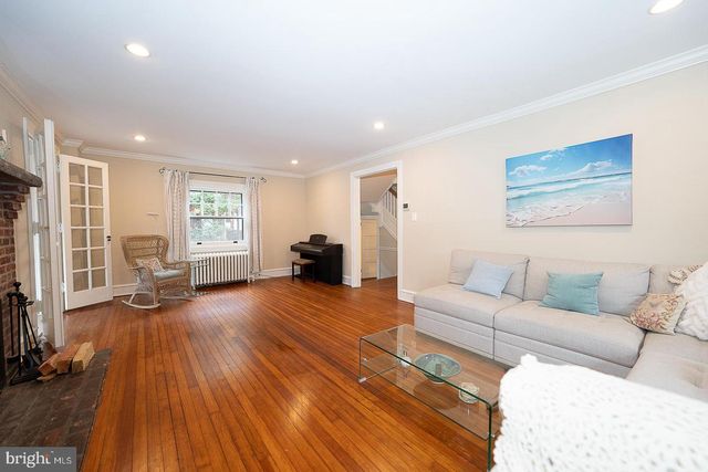 124 GRANDVIEW RD, Ardmore, PA 19003