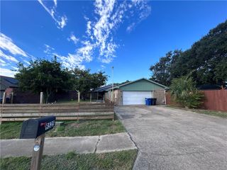 9525 Lovebird St, Corpus Christi, TX 78418