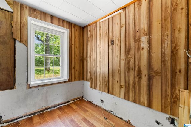 404 WILLOW DRIVE, Hueytown, AL 35023