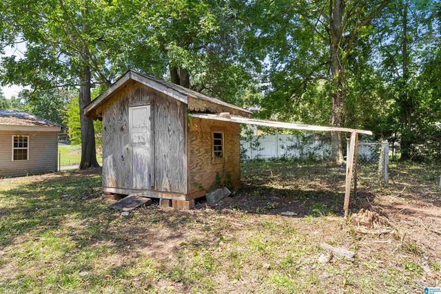 404 WILLOW DRIVE, Hueytown, AL 35023