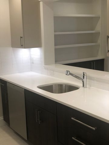 20 Lime 31, Boston, MA 02108