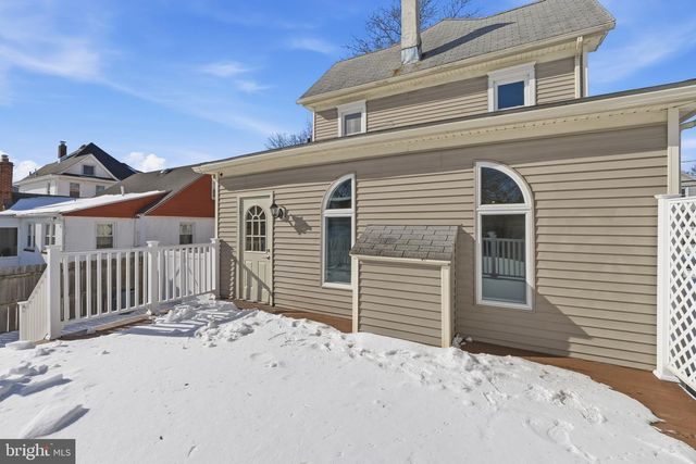 202 READING AVE, Barrington, NJ 08007