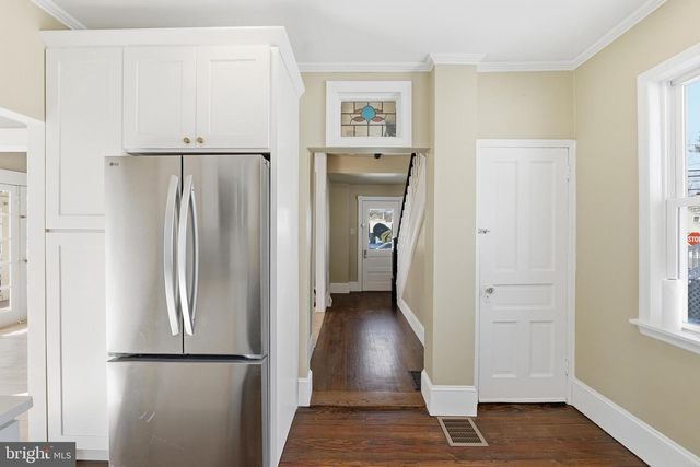 202 READING AVE, Barrington, NJ 08007