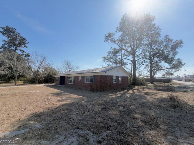 45 Kersey Street, Hazlehurst, GA 31539