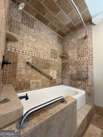 45 Kersey Street, Hazlehurst, GA 31539